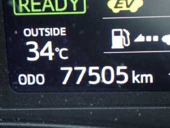 TOYOTA VITZ 2018 Image 6