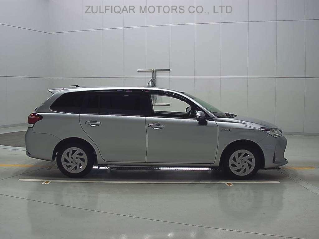 TOYOTA COROLLA FIELDER 2018 Image 3