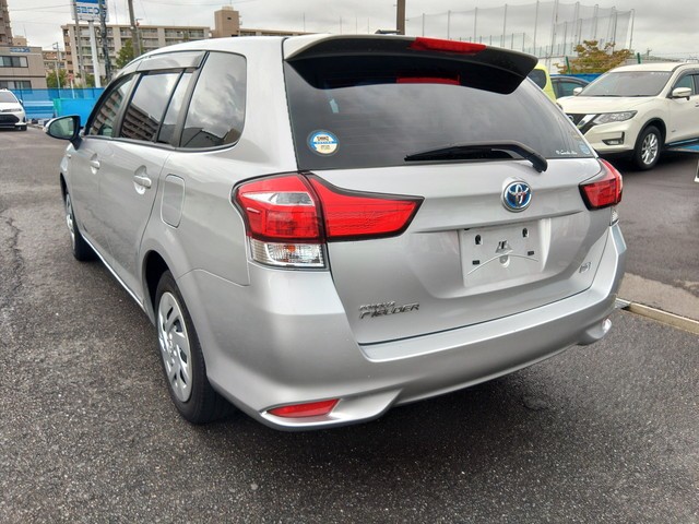 TOYOTA COROLLA FIELDER 2018 Image 21