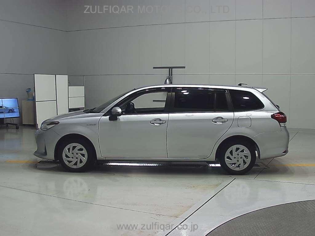 TOYOTA COROLLA FIELDER 2018 Image 4