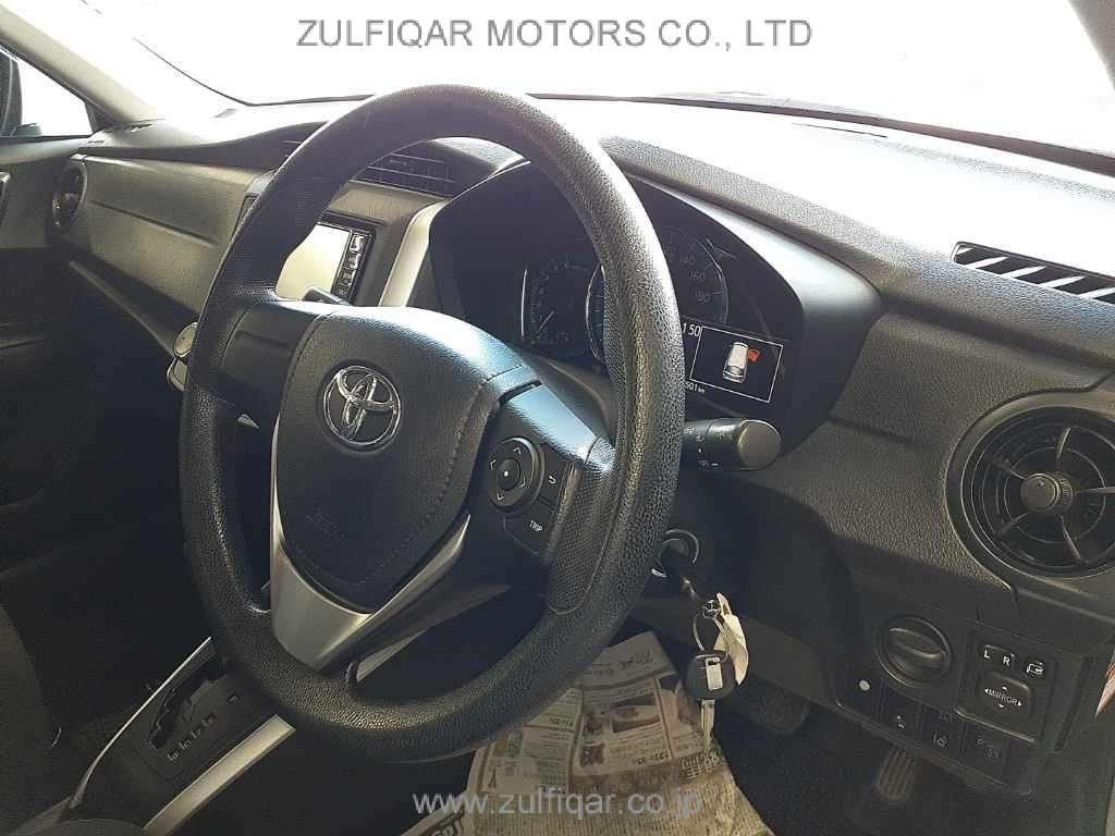 TOYOTA COROLLA FIELDER 2018 Image 7