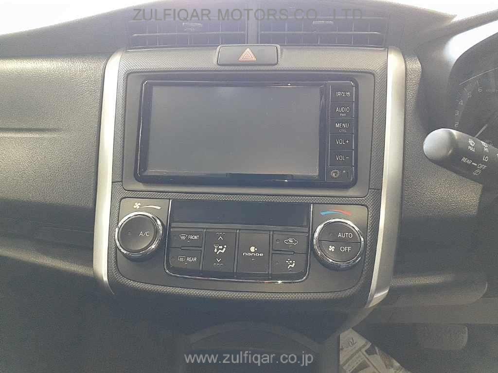 TOYOTA COROLLA FIELDER 2018 Image 10