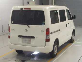 TOYOTA LITEACE 2018 Image 2