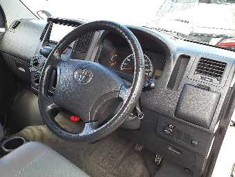 TOYOTA LITEACE 2018 Image 7