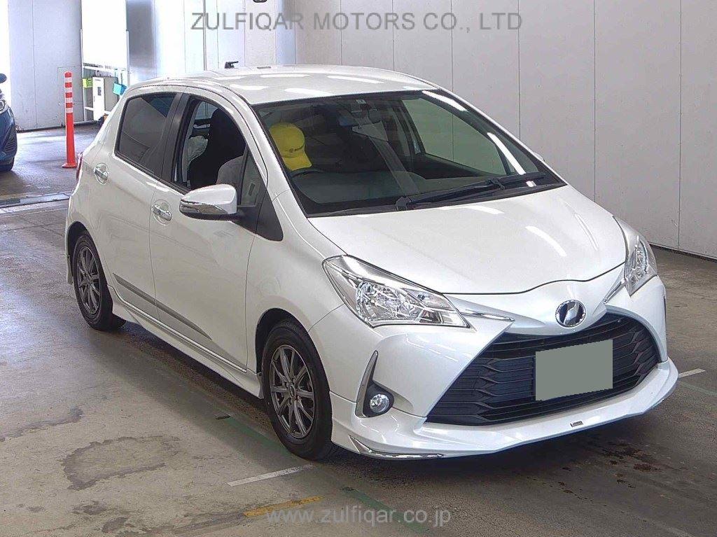 TOYOTA VITZ 2017 Image 1