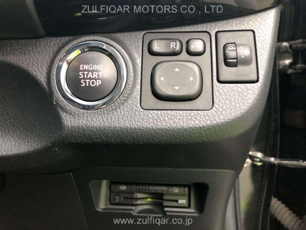 TOYOTA VITZ 2018 Image 7