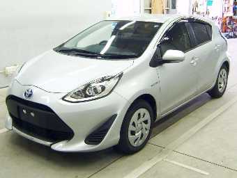 TOYOTA AQUA 2020 Image 1