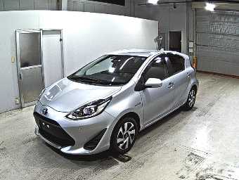 TOYOTA AQUA 2020 Image 4