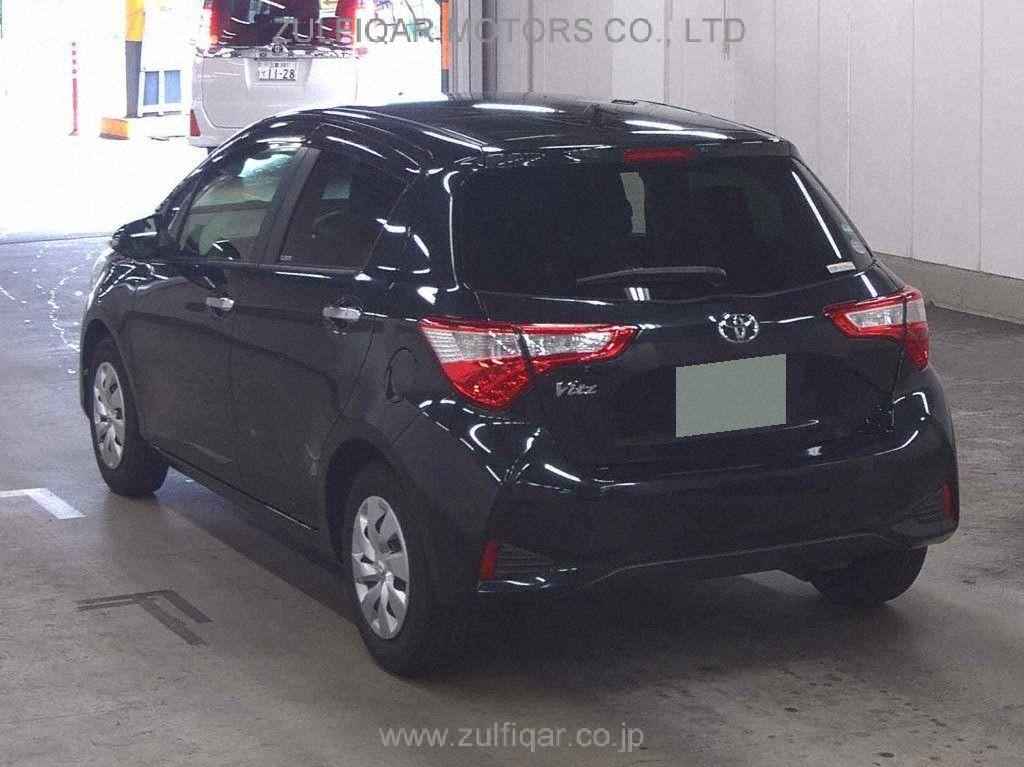 TOYOTA VITZ 2018 Image 2