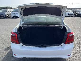 TOYOTA COROLLA AXIO 2017 Image 17