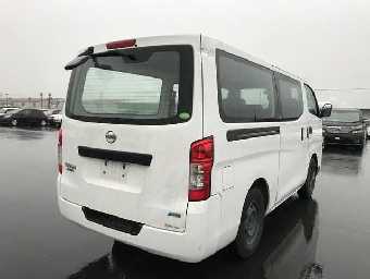 NISSAN NV350 CARAVAN 2015 Image 3