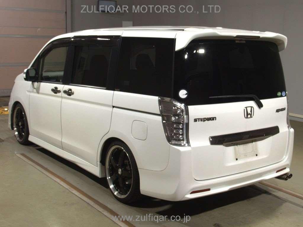 HONDA STEPWGN SPADA 2013 Image 4
