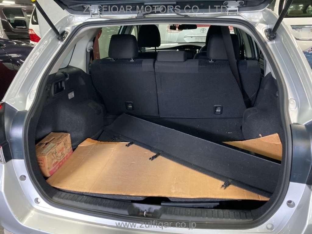 TOYOTA COROLLA FIELDER 2017 Image 9