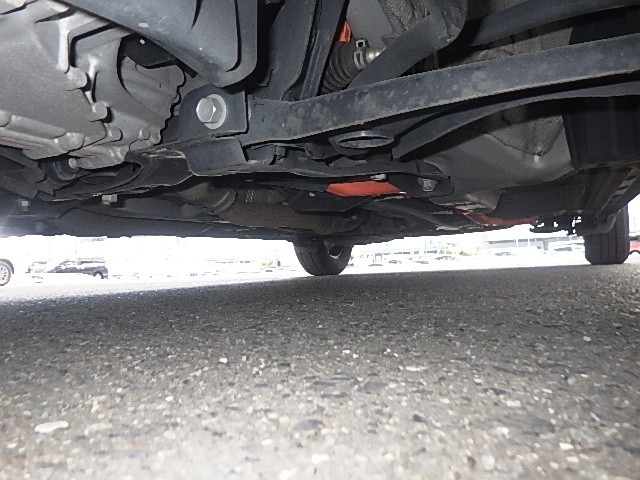 TOYOTA VITZ 2018 Image 30