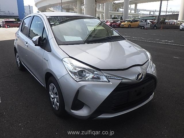 TOYOTA VITZ 2018 Image 10