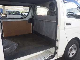 TOYOTA HIACE 2018 Image 26