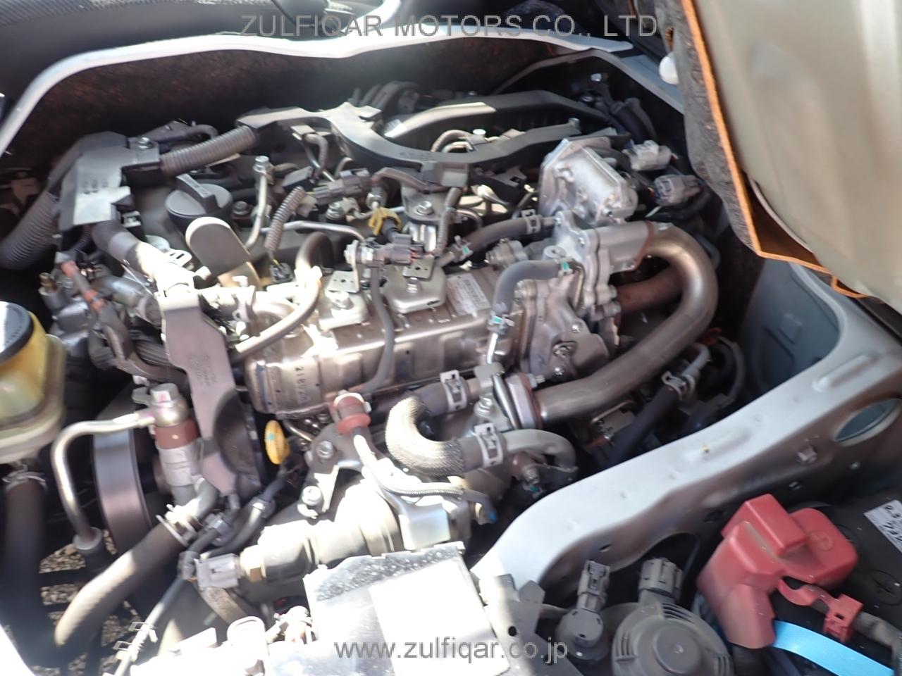 TOYOTA HIACE 2018 Image 5