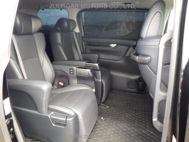 TOYOTA ALPHARD 2019 Image 12