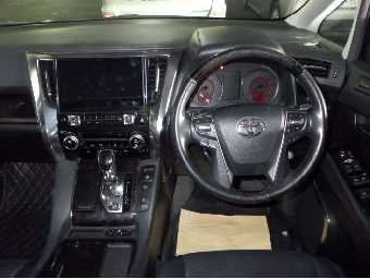 TOYOTA ALPHARD 2019 Image 6