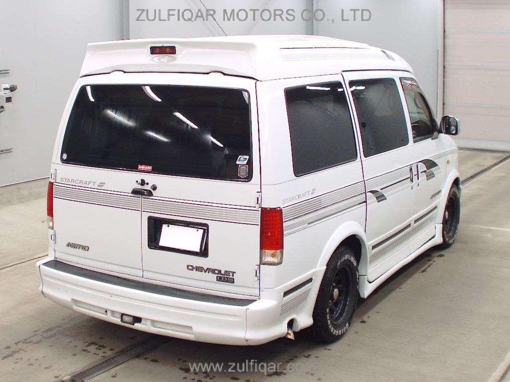 CHEVROLET ASTRO 2001 Image 2