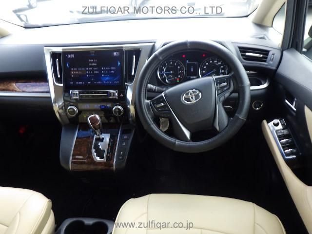 TOYOTA VELLFIRE 2018 Image 26