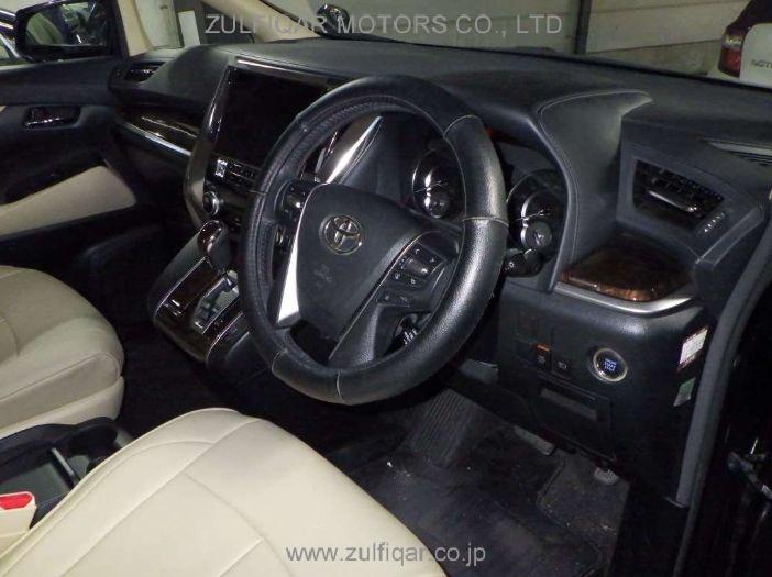 TOYOTA VELLFIRE 2018 Image 5