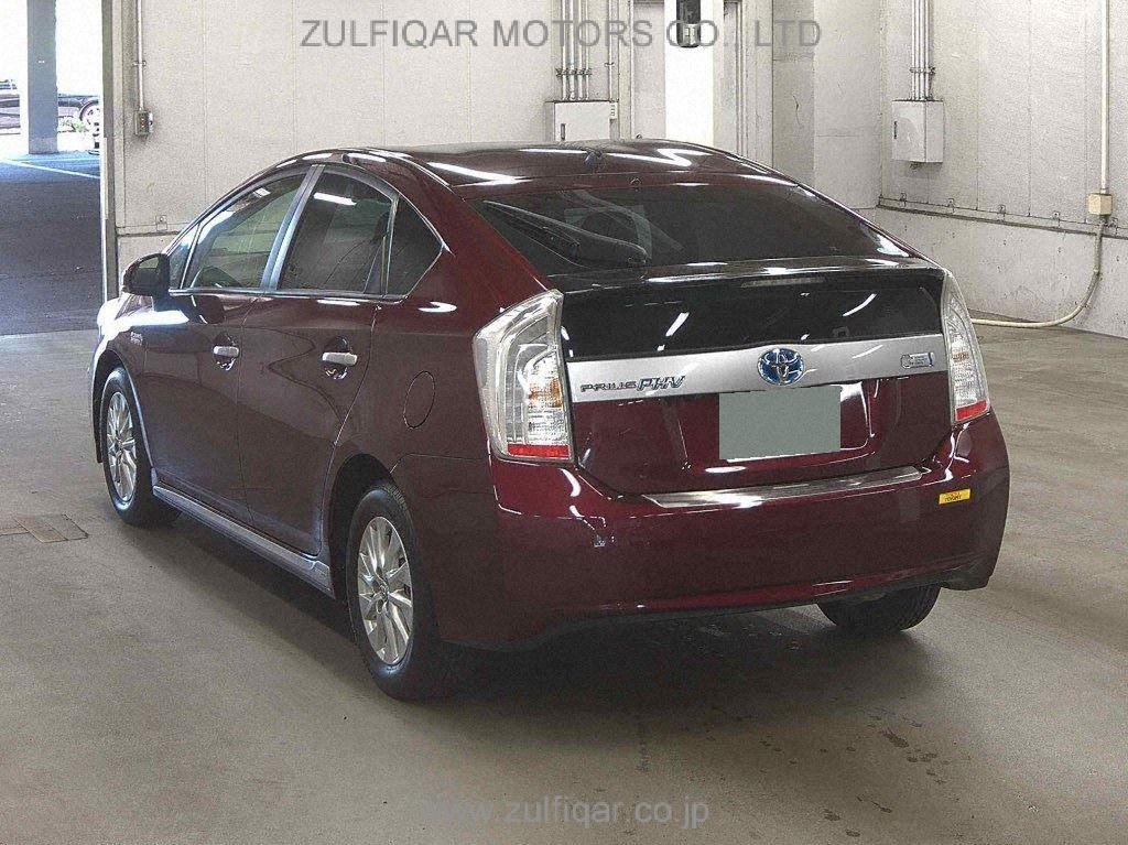 TOYOTA PRIUS PHV 2014 Image 2