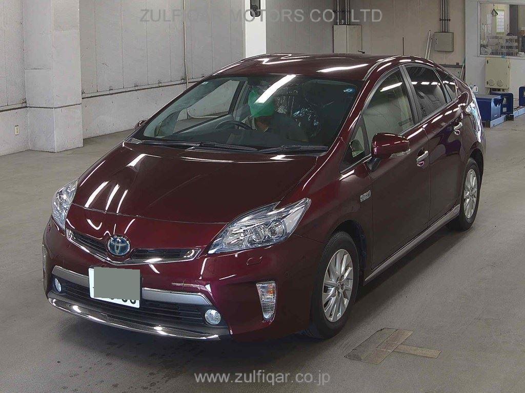 TOYOTA PRIUS PHV 2014 Image 4