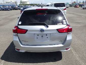 TOYOTA COROLLA FIELDER 2018 Image 11