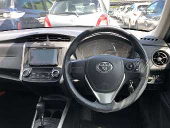 TOYOTA COROLLA FIELDER 2018 Image 6