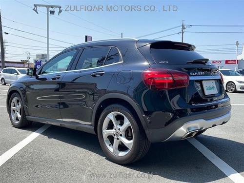 MERCEDES BENZ GLA CLASS 2019 Image 2