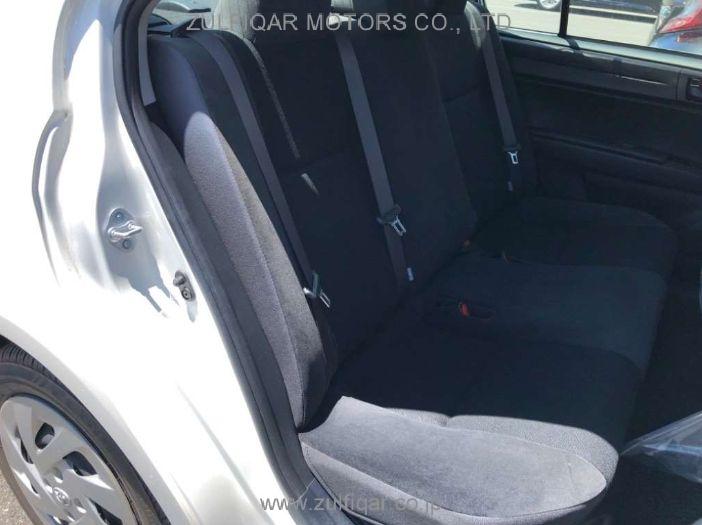 TOYOTA COROLLA AXIO 2017 Image 7