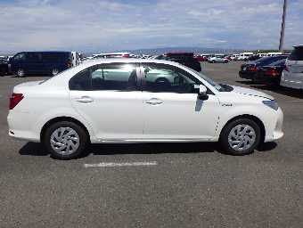 TOYOTA COROLLA AXIO 2017 Image 9