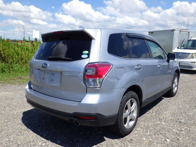 SUBARU FORESTER 2018 Image 30