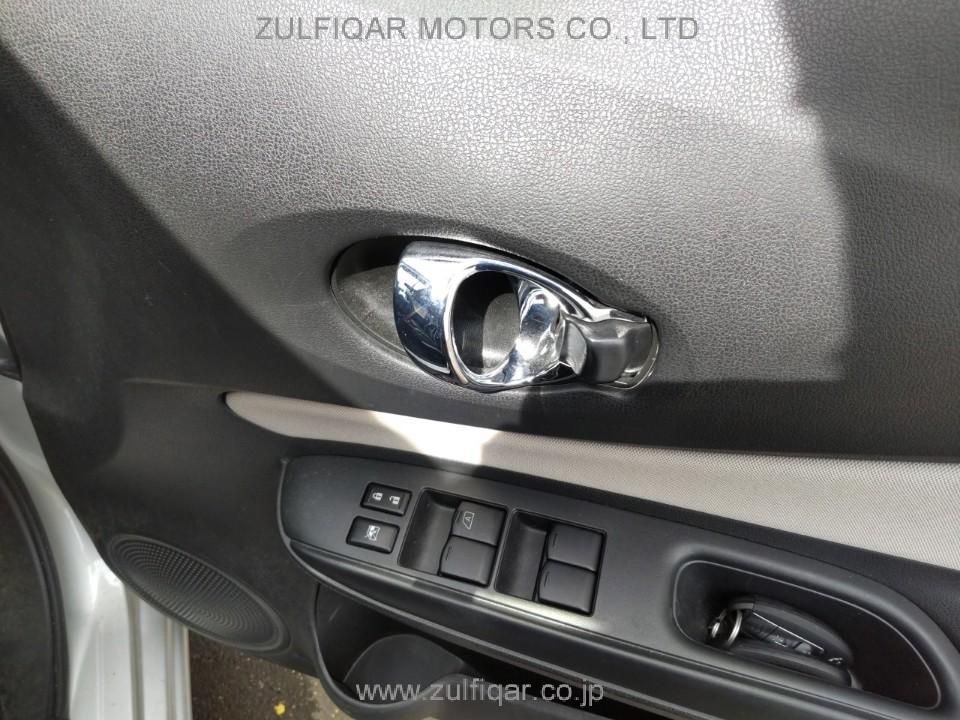 NISSAN NOTE 2019 Image 12