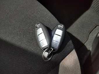 NISSAN NOTE 2019 Image 13