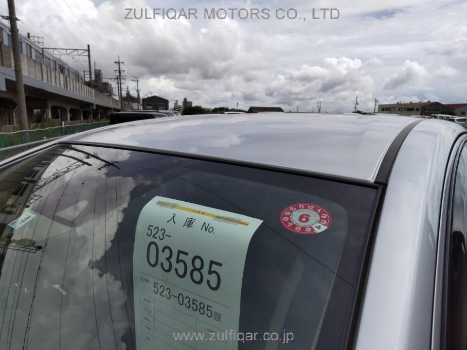 NISSAN NOTE 2019 Image 5