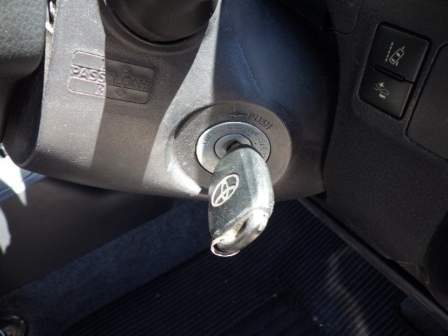 TOYOTA PROBOX 2018 Image 21