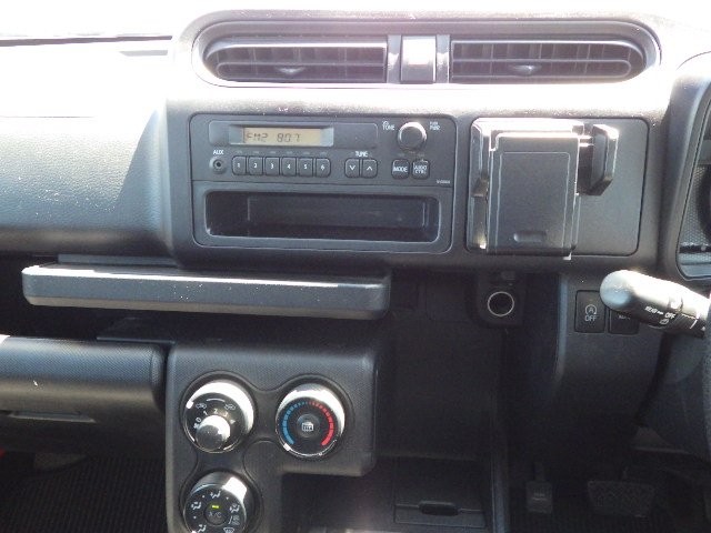 TOYOTA PROBOX 2018 Image 22