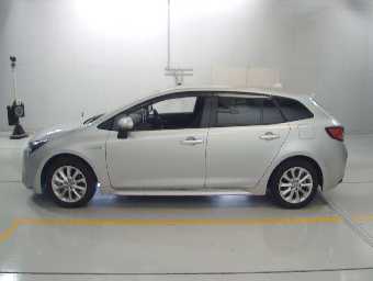 TOYOTA COROLLA TOURING 2020 Image 4