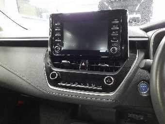 TOYOTA COROLLA TOURING 2020 Image 10