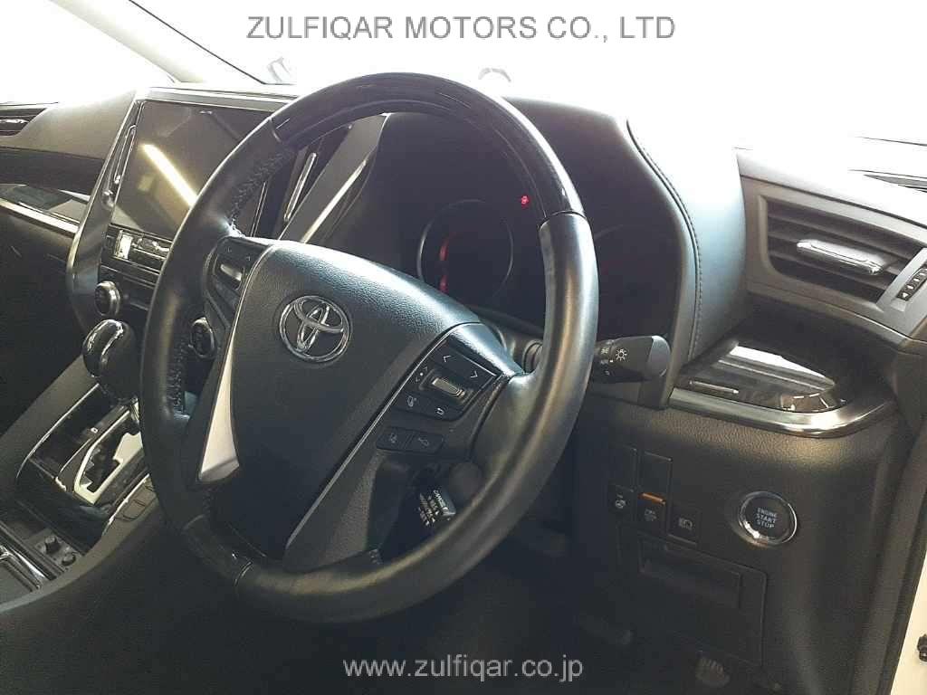 TOYOTA VELLFIRE 2019 Image 7