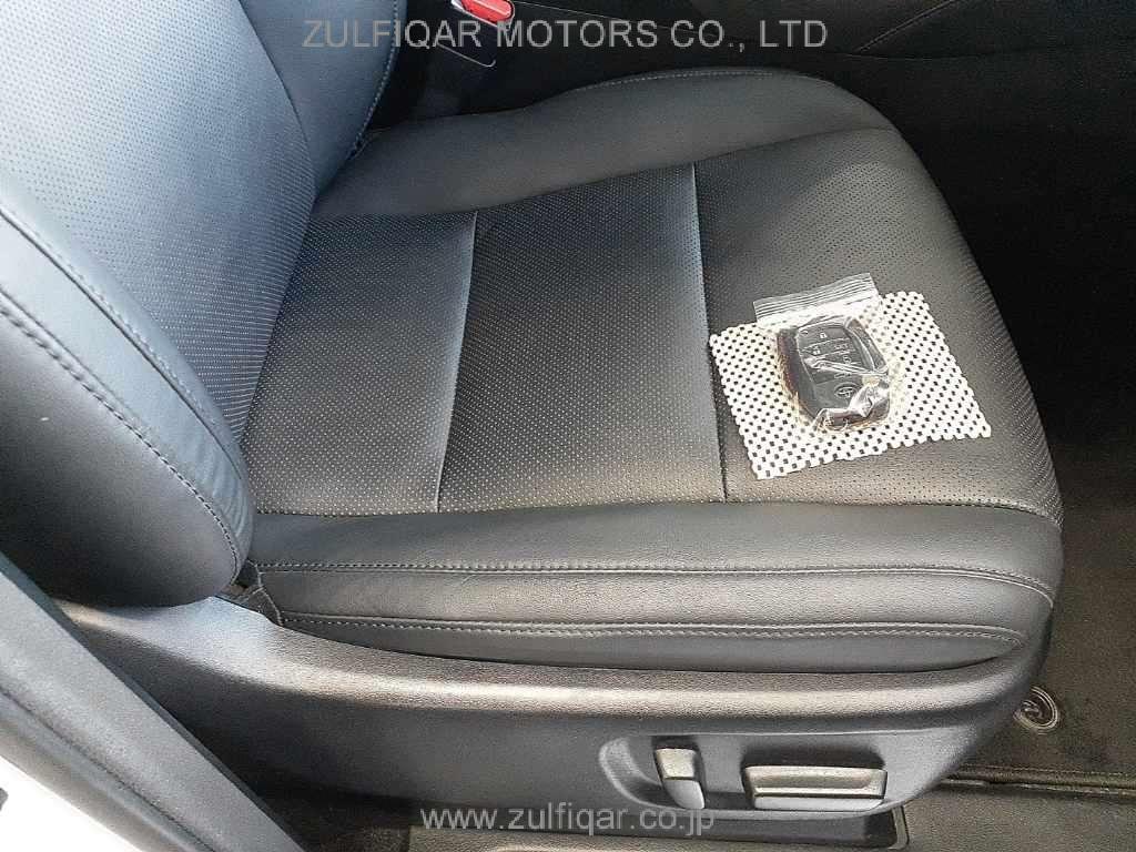 TOYOTA VELLFIRE 2019 Image 8