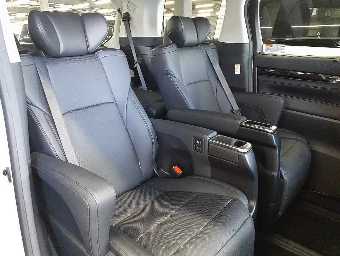 TOYOTA VELLFIRE 2019 Image 9