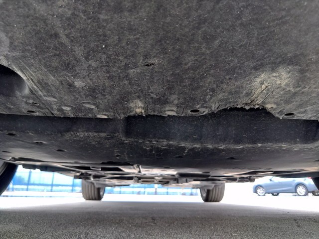 TOYOTA C-HR 2017 Image 26