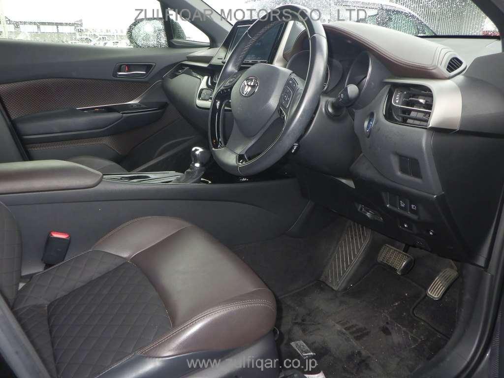 TOYOTA C-HR 2017 Image 5