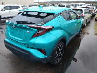 TOYOTA C-HR 2017 Image 11