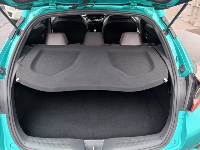 TOYOTA C-HR 2017 Image 23