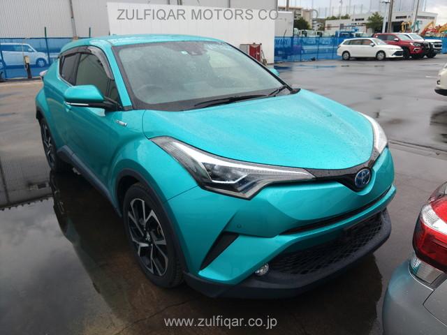 TOYOTA C-HR 2017 Image 10