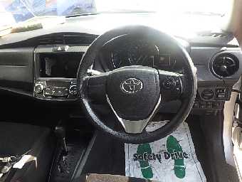 TOYOTA COROLLA AXIO 2018 Image 18